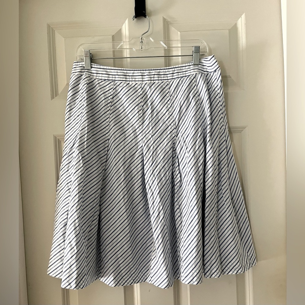 Theory A-line Cotton Pleated Skirt White & Blue Stripes Size 10